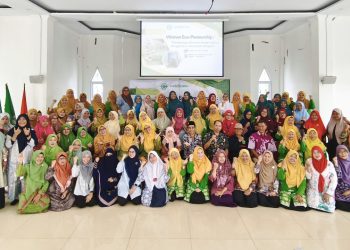 Shodaqoh Sampah Ranting ‘Aisyiyah Menebar Berkah dari Rumah