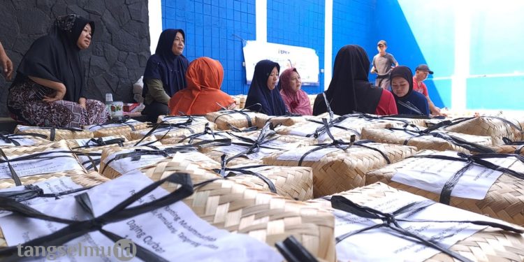 Ranting Muhammadiyah Pondok Cabe Ilir Tangsel Bagikan Daging Kurban dengan Konsep Green Kurban