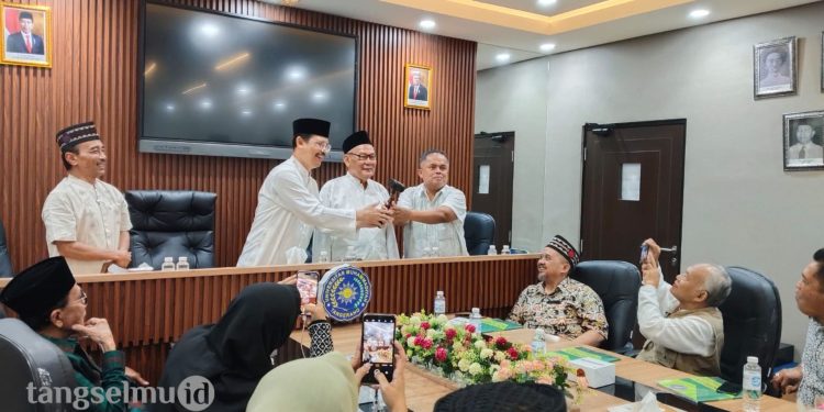 PP Muhammadiyah Tunjuk Desri Arwen Jadi Pengganti Antar Waktu Rektor UMT