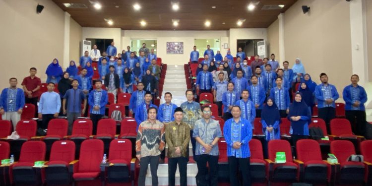 Forum Guru Muhammadiyah Samarinda Gelar Workshop Branding Sekolah, Peserta Dapat Teori dan Praktik