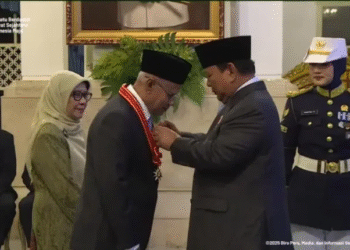 Haedar Nashir dan Abdul Mu’ti Raih Bintang Mahaputera Utama dari Presiden