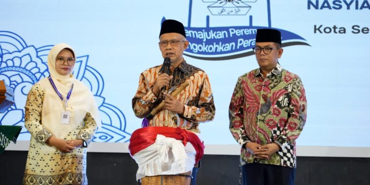 Tanwir II NA Resmi Dibuka, Haedar Nashir Tegaskan Tiga Pilar Perjuangan Nasyiah