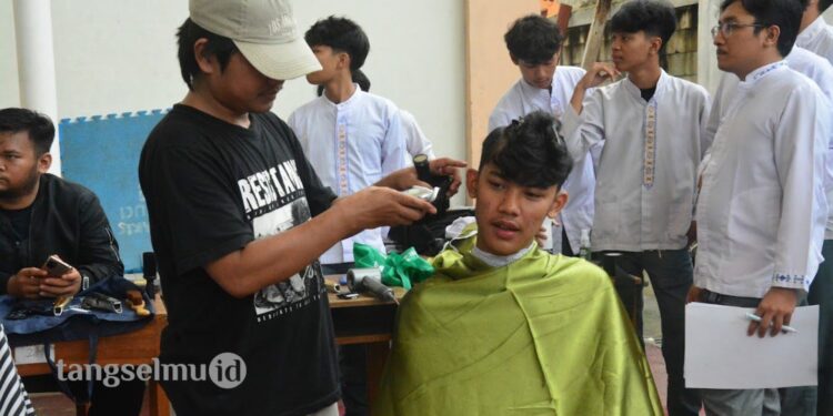 Barbershop di SMAM DUMA